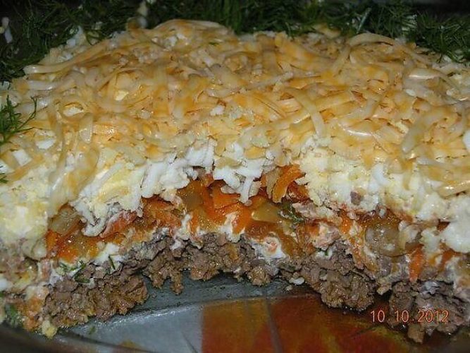 Вкусный слоеный салат из говяжьей печени рецепт с Вкусный слоеный салат из говяжьей печени рецепт с