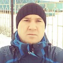 Знакомства: Иван, 24 года, Белово