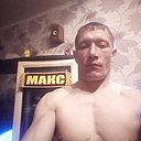 Знакомства: Макс, 34 года, Красноярск