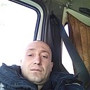 Знакомства: Владимир, 37 лет, Новоалтайск
