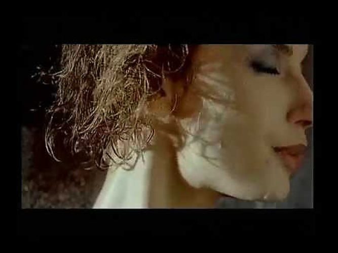 белый орел потому что нельзя клип. белый орёл потому что. белый орел потому что нельзя клип. марина могилевская в клипе белый орел. белый орёл потому что нельзя быть красивой такой.