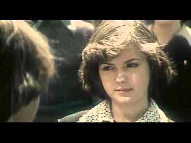 ночь мистика. тексты песен с аккордами для гитары. нет тебя прекрасней юрий антонов текст. девушка в белом платье. как виденье неуловима каждый день.