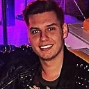 Знакомства: Михаил, 31 год, Ульяновск