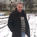 Знакомства: Александр, 40 лет, Катовице